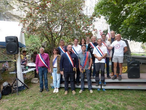Lire la suite à propos de l’article Projet Lyon-Turin : rassemblement du 4 septembre à Villarodin-Bourget (màj du 8 septembre)