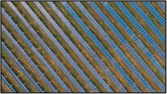 Lire la suite à propos de l’article Stop aux centrales photovoltaïques en milieux naturels